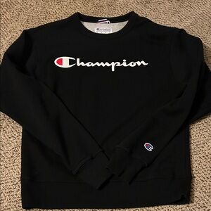 Champion Women’s Black Crewneck Sweatshirt
